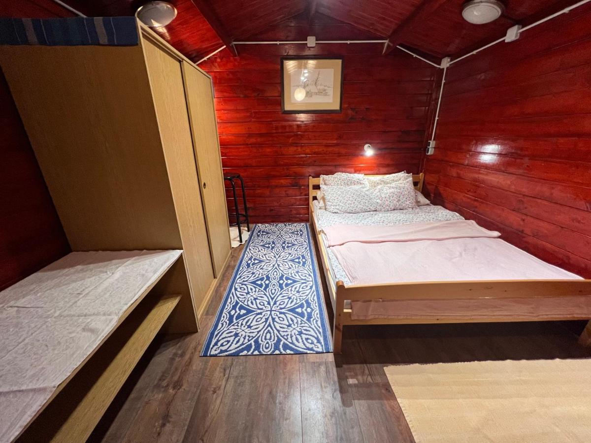 Villa Dalibor wellness, 2 jacuzzies, sauna, parking, grill, observatory, Mediterranean garden Nin Esterno foto