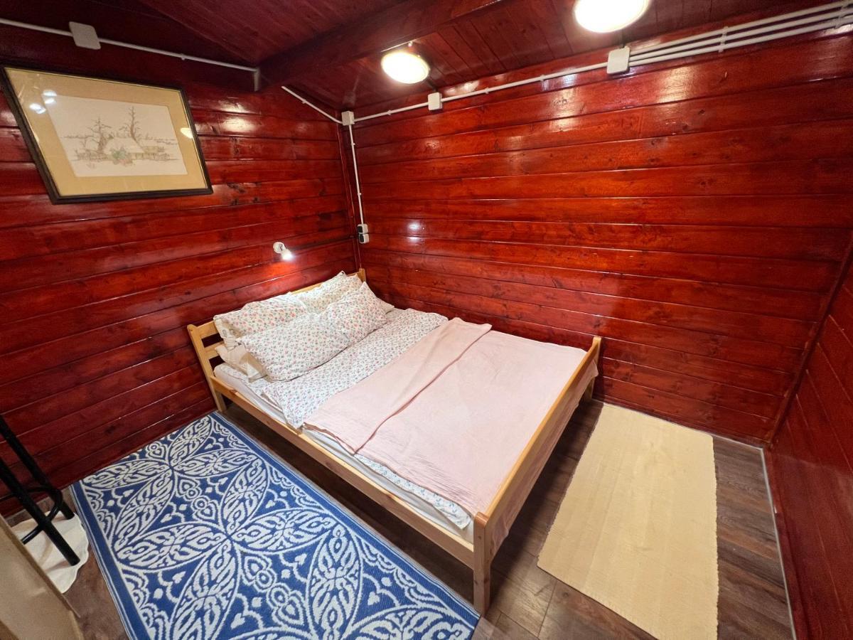 Villa Dalibor wellness, 2 jacuzzies, sauna, parking, grill, observatory, Mediterranean garden Nin Esterno foto