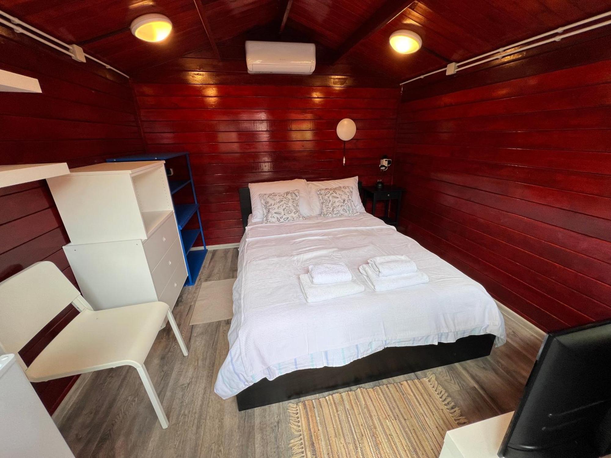 Villa Dalibor wellness, 2 jacuzzies, sauna, parking, grill, observatory, Mediterranean garden Nin Esterno foto